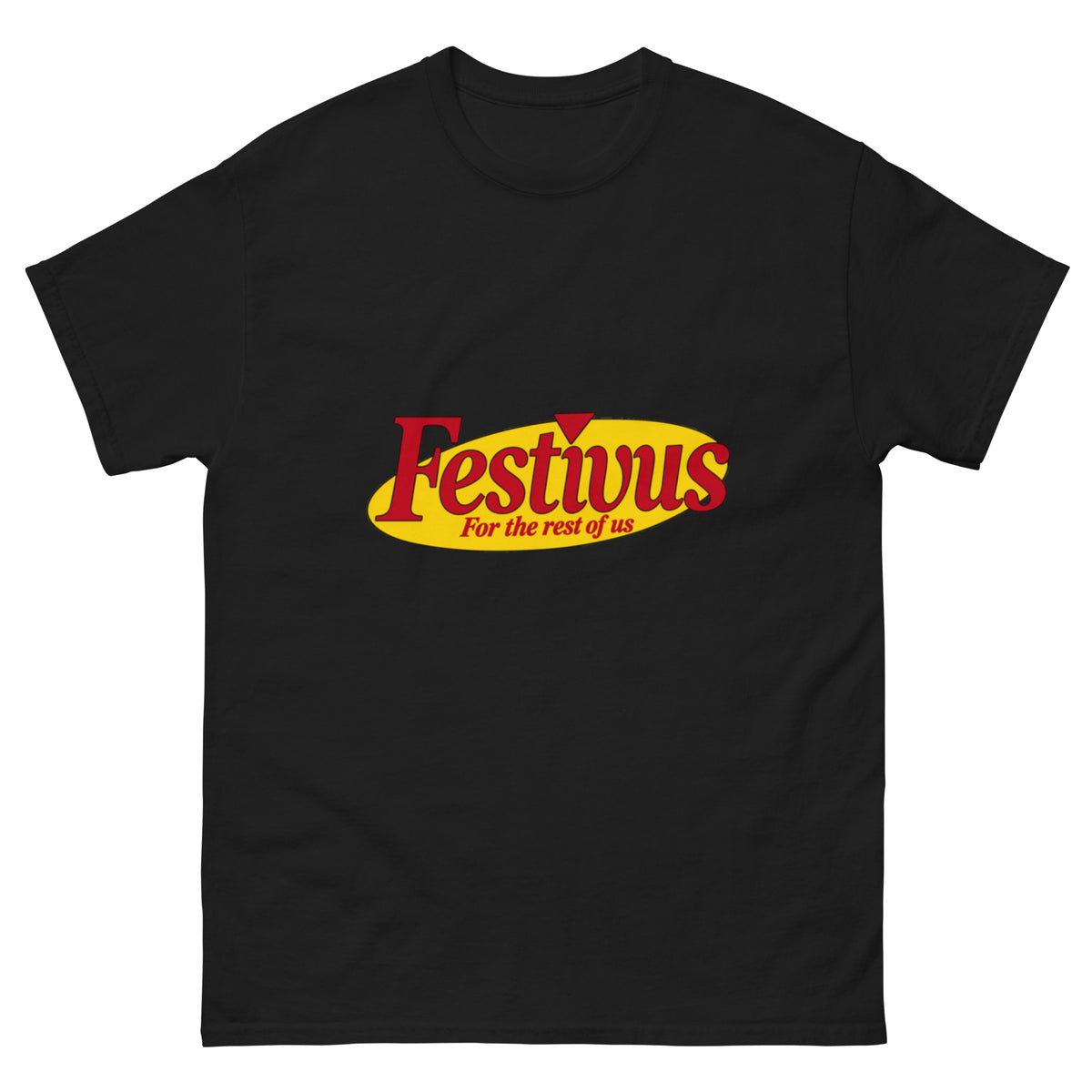 Festivus For the Rest of Us T-skjorte inspirert av Seinfeld, med stor rød Festivus-logo på gul oval bakgrunn og slagordet fra Frank Costanzas julefeiring.